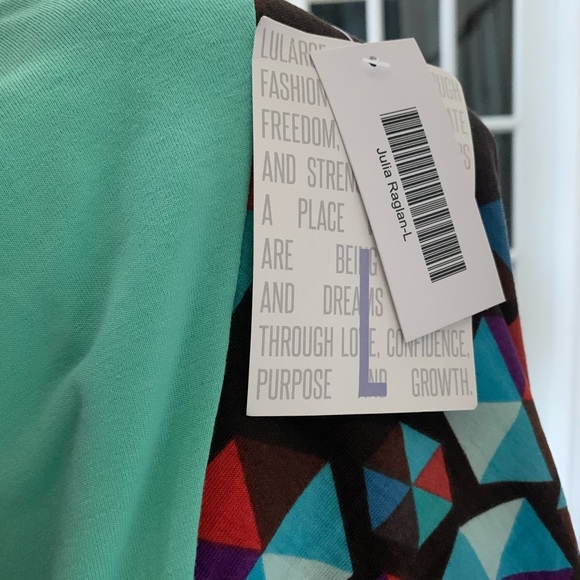 NWT LuLaRoe Julia size L - Picture 2 of 3